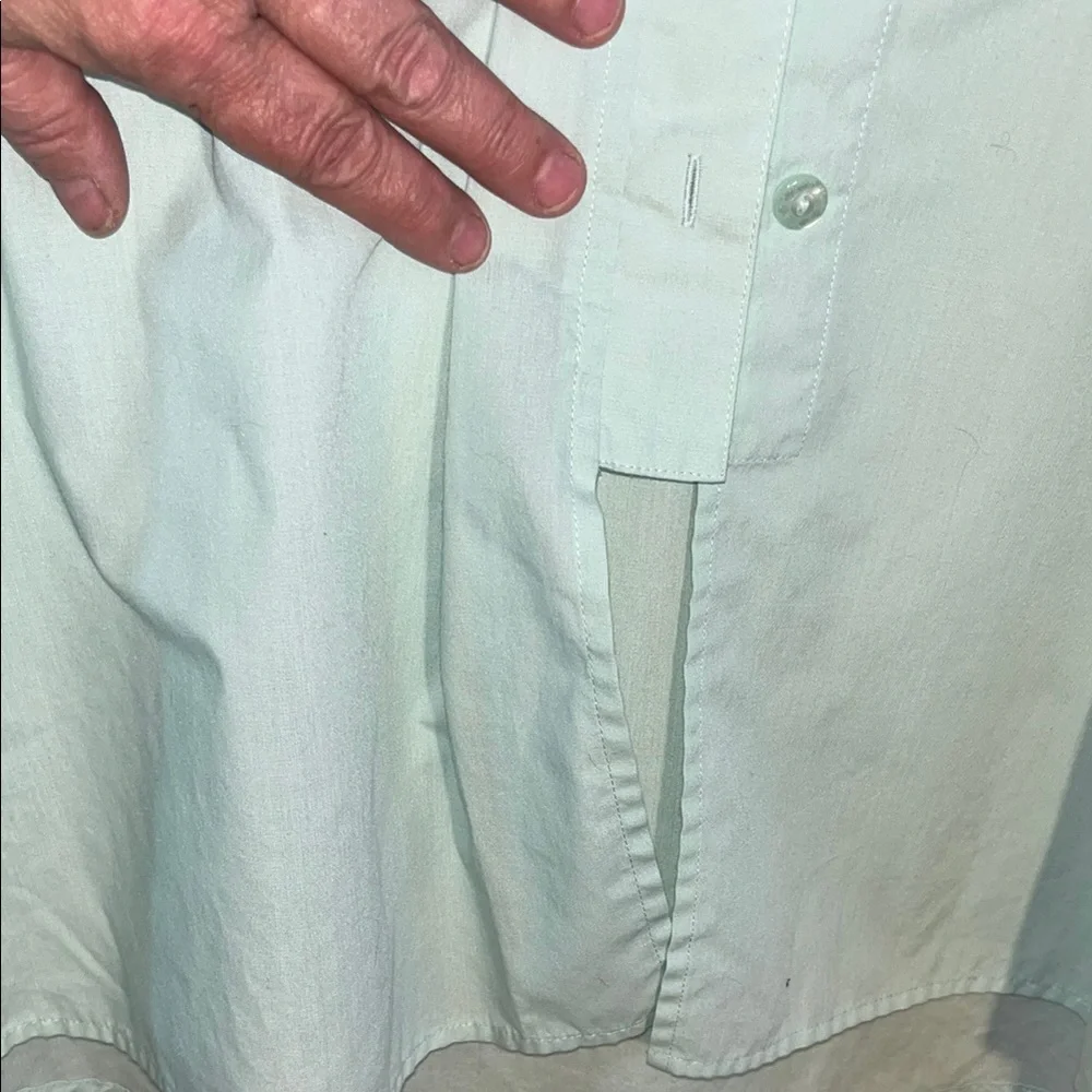 TravelSmith Aqua Women's Button Down Shirt XL - Picture 6 of 8